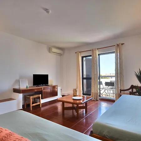 Beguest Oura Vilanova Апартаменты